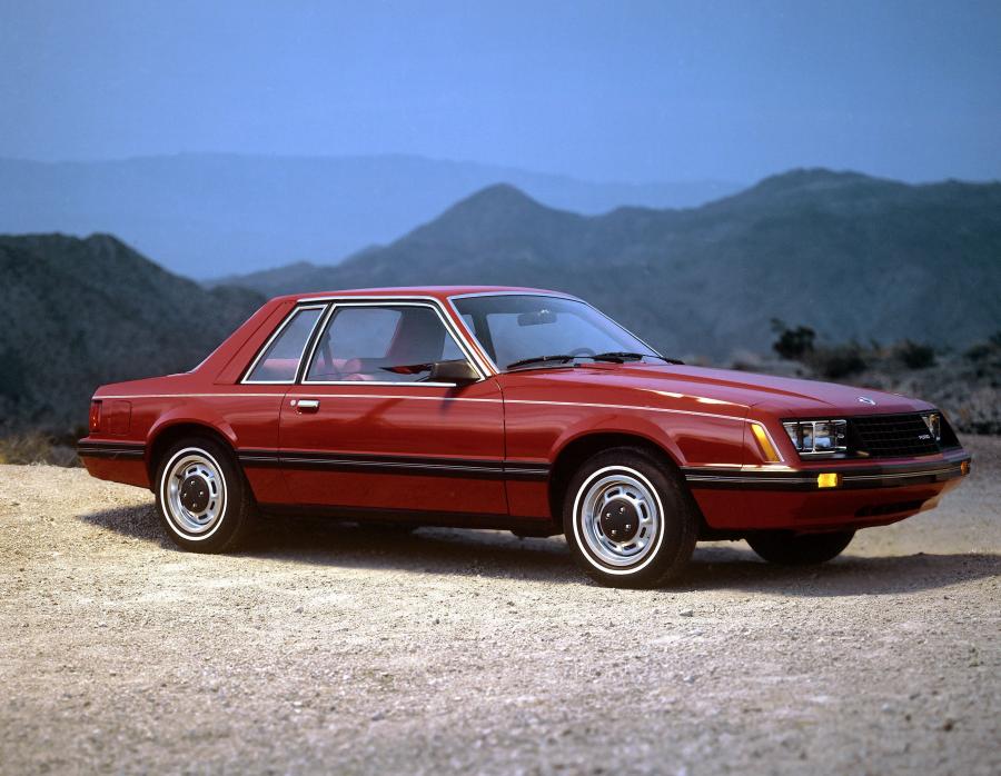  Ford Mustang 1979 года  (фото 27 из 28)